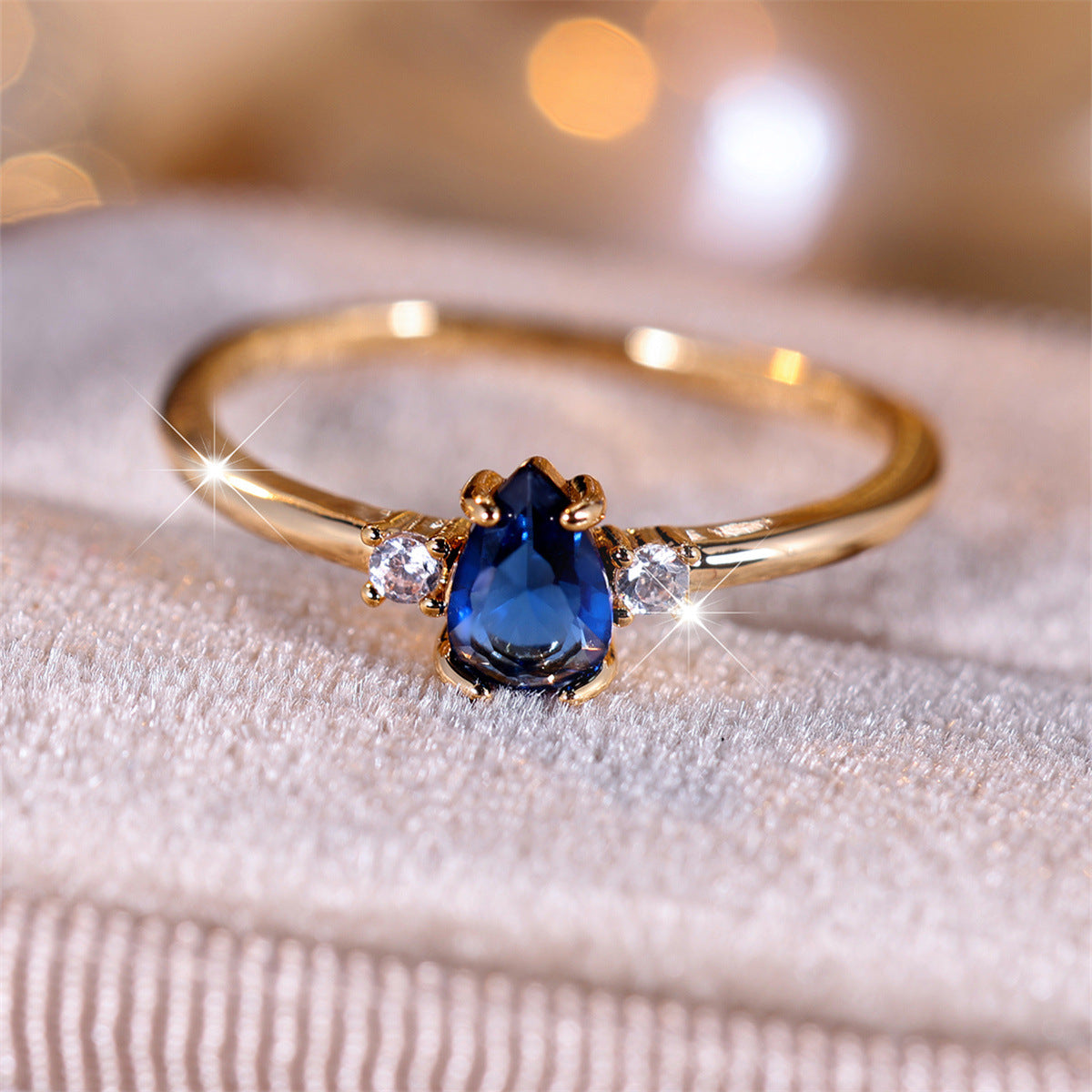 New Drop-shaped Ring Minimalist Unique And Niche