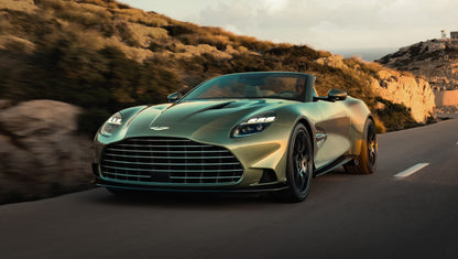 Aston Martin DB12 S