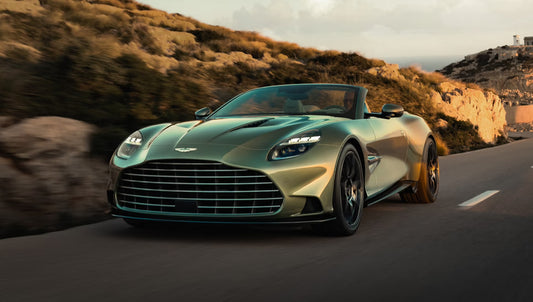 Aston Martin DB12 S
