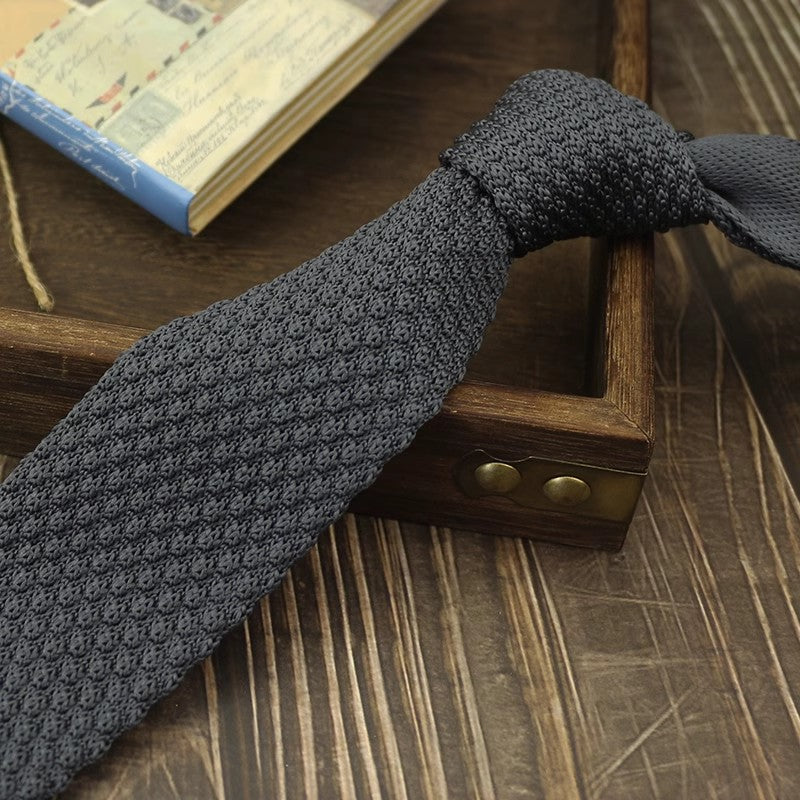Narrow Woolen Knitted Tie